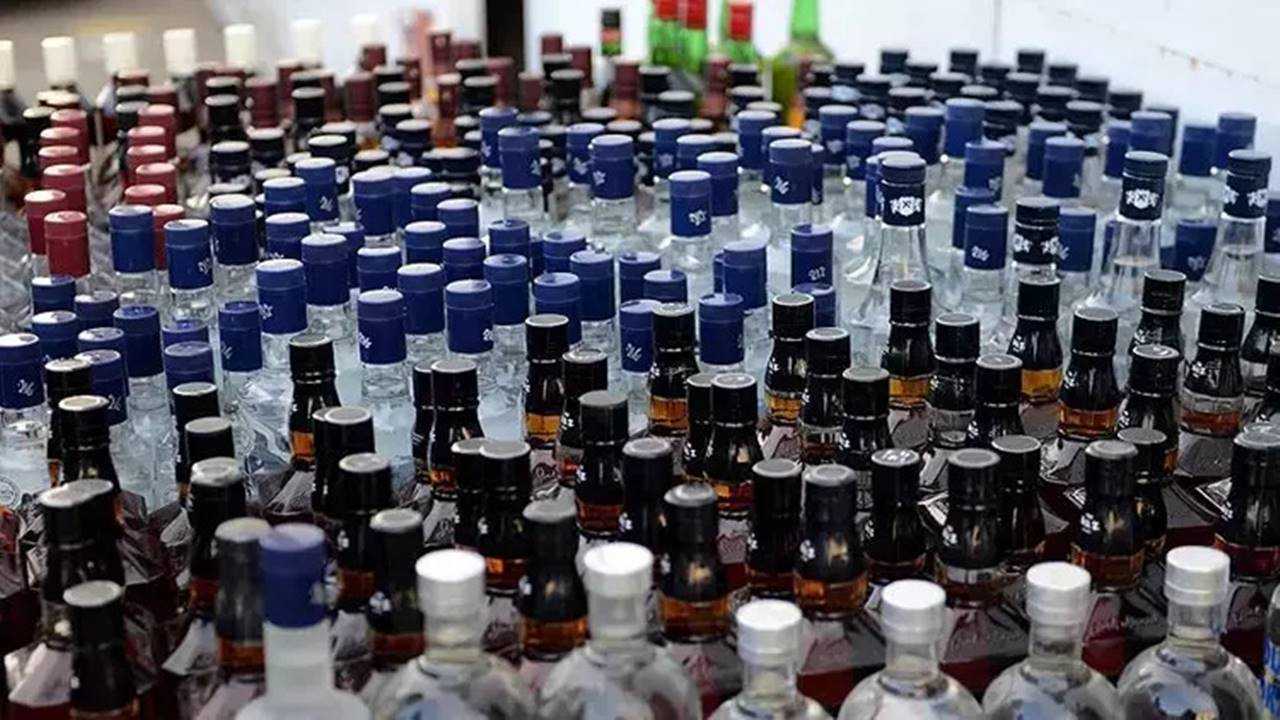 İstanbul'da Sahte Alkol Faciası: Ölümler Hızla Artıyor 2 Istanbulda Sahte Alkol Faciasi Meydana Geldi 3