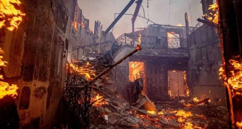 Los Angeles’ta Dev Yangın: 33 Bin Kişi Tahliye Edildi
