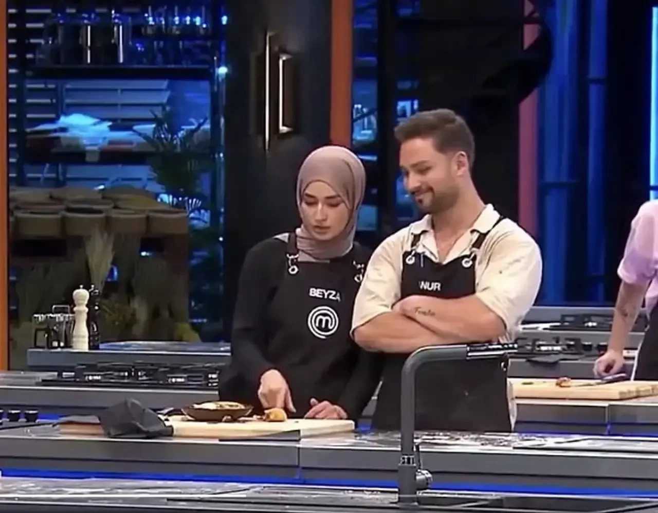 MasterChef Şampiyonu Onur’dan Beyza İtirafı 2 MasterChef Sampiyonu Onurdan Beyza Itirafi 2