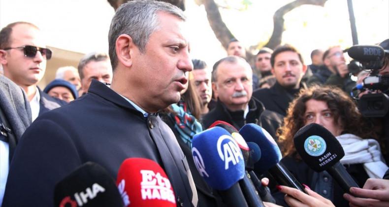 Özgür Özel: Şeffaf ve Birleştirici Süreç Şart