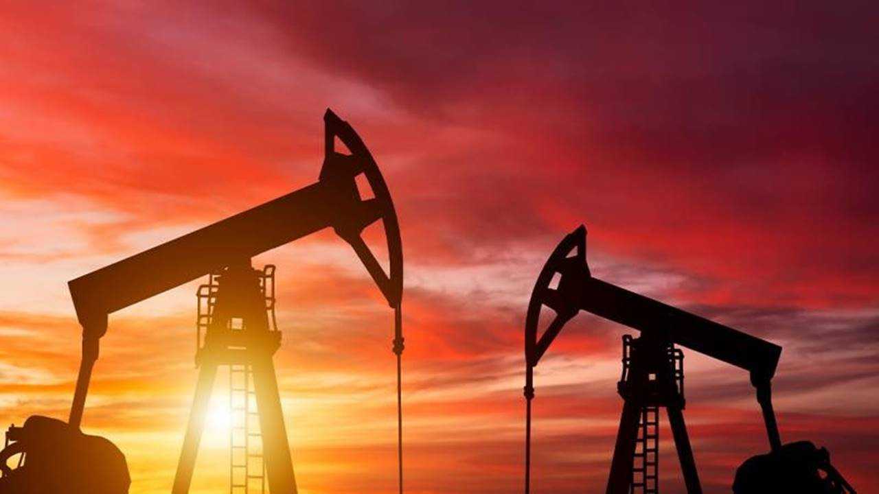 Petrol Fiyatlarinda Yukselis Talep ve Trump Etkisi 5