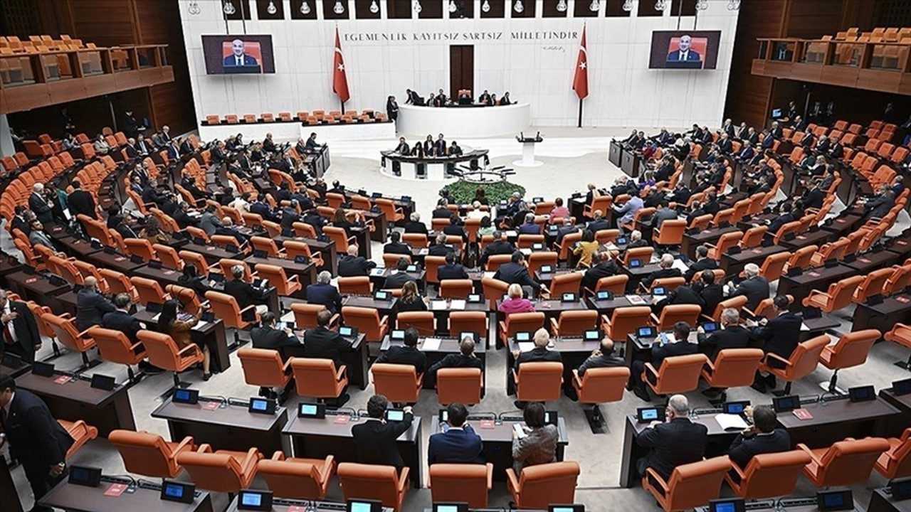 Sağlıkta Yeni Düzen: Katkı Payı ve Prim Değişiklikleri 3 Saglikta Yeni Duzen Katki Payi ve Prim Degisiklikleri 4