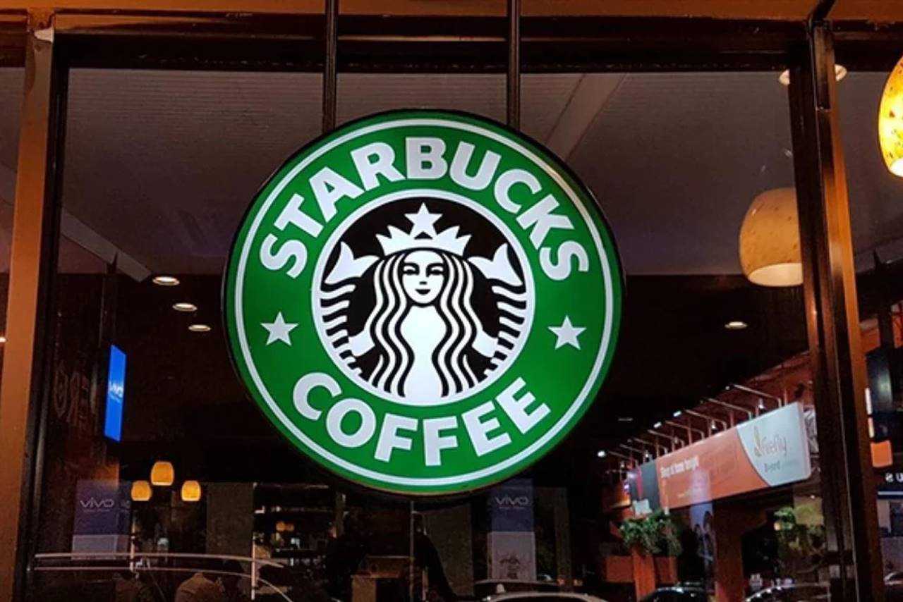 Starbucks Zorlu Çeyrek Geçirdi: Satışlar ve Kar Düşüşte 3 Starbucks Zorlu Ceyrek Gecirdi Satislar ve Kar Dususte 4