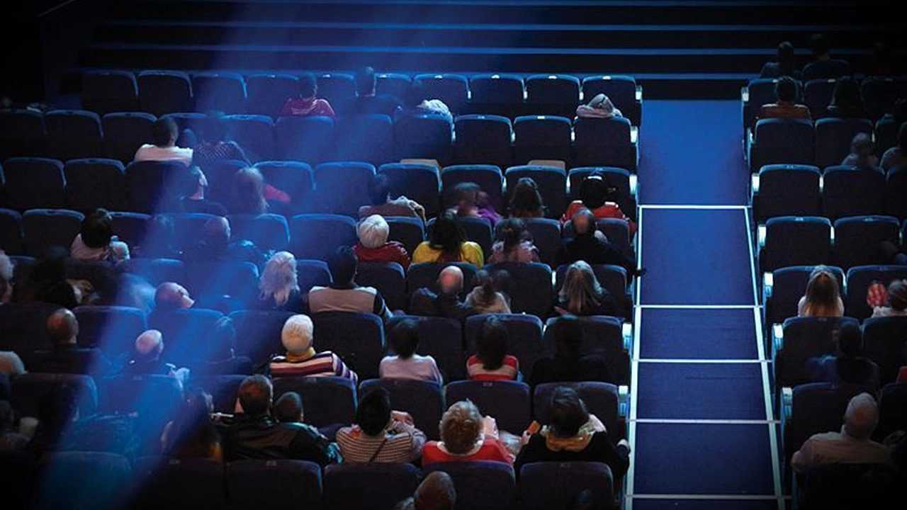 Vizyondaki Filmler: Komedi, Dram ve Korku Dolu 2 Vizyondaki Filmler Komedi Dram ve Korku Dolu 3