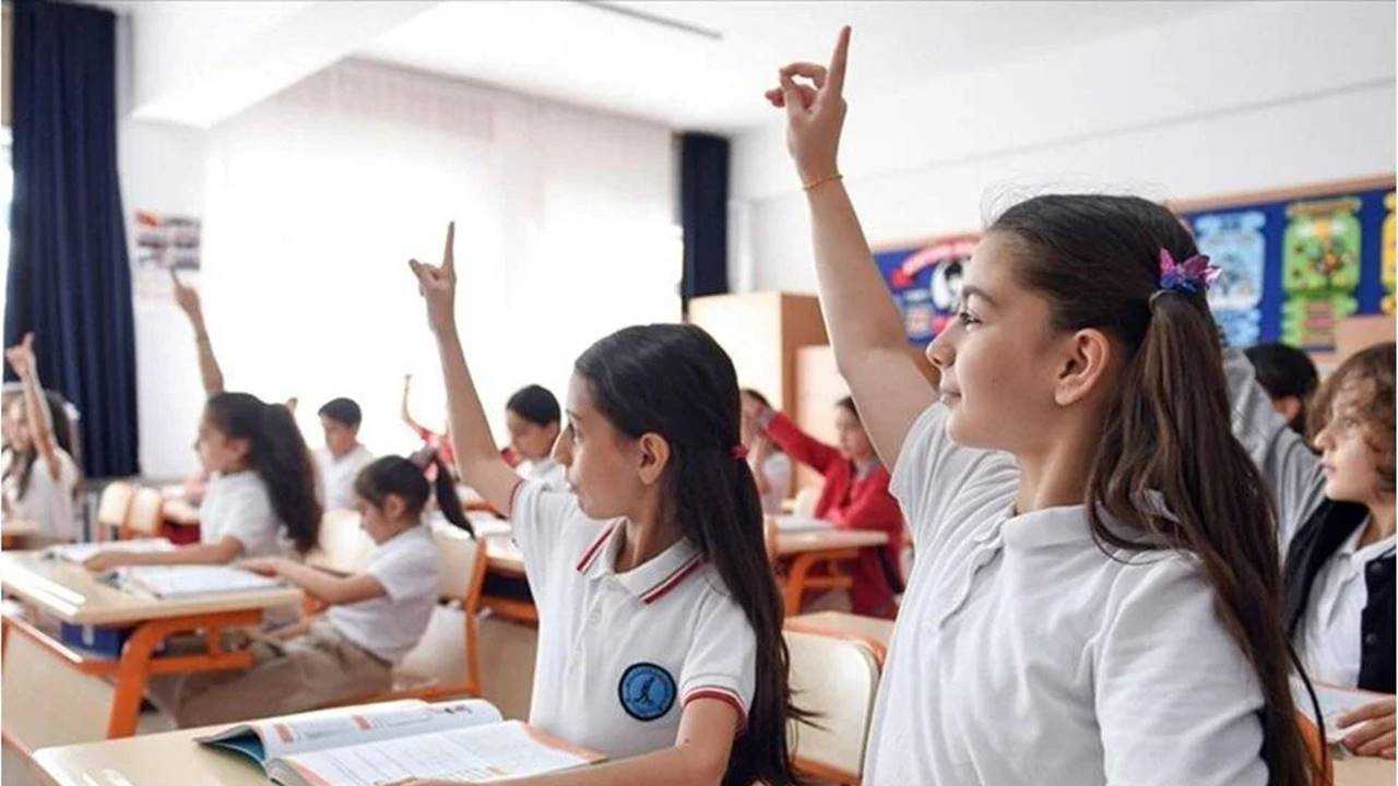 Eğitimde Dönüşüm: Yeni Yönetmelikle Gelen Değişiklikler 1 egitimde donusum yeni yonetmelikle gelen degisiklikler 2