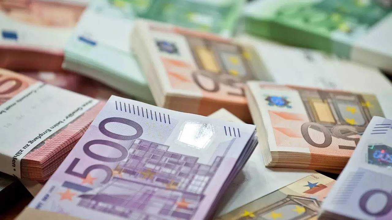 3 Şubat 2025: Dolar Kuru Bugün ne Kadar? 2 3 Subat 2025 Dolar Kuru Bugun ne Kadar 3