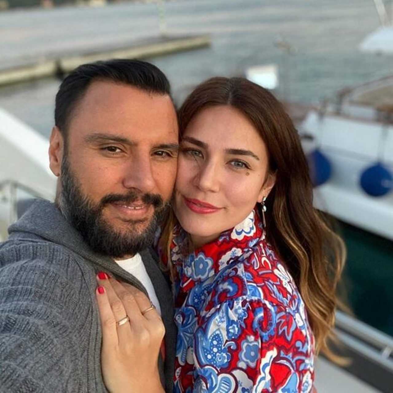 Alişan ve Buse Varol’un Sevgililer Günü Umresi 1 Alisan ve Buse Varolun Sevgililer Gunu Umresi 3