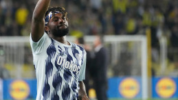 Allan Saint-Maximin’den Fenerbahçe’ye Güçlü Mesaj