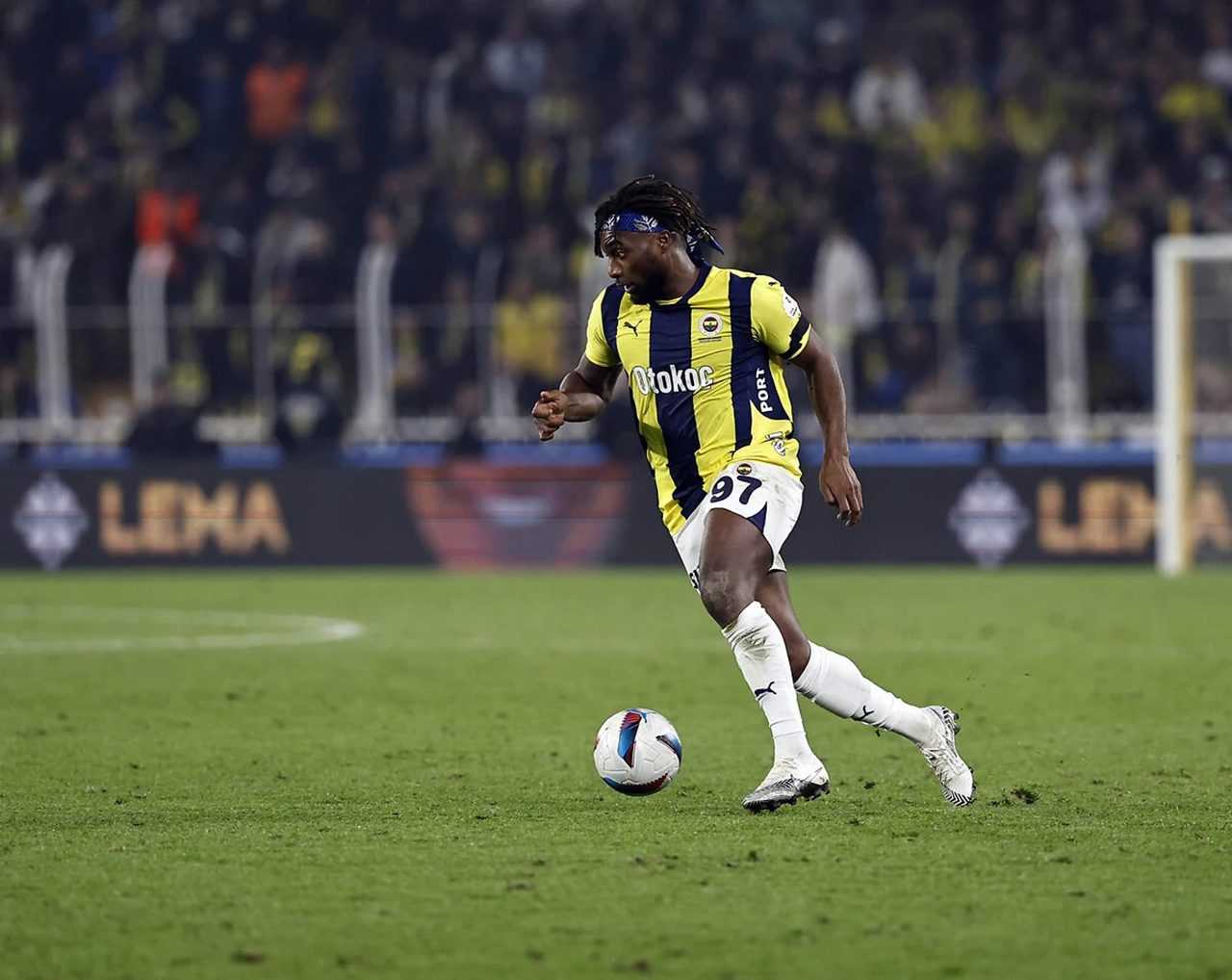 Allan Saint-Maximin’den Fenerbahçe'ye Güçlü Mesaj 1 Allan Saint Maximinden Fenerbahceye Guclu Mesaj 2