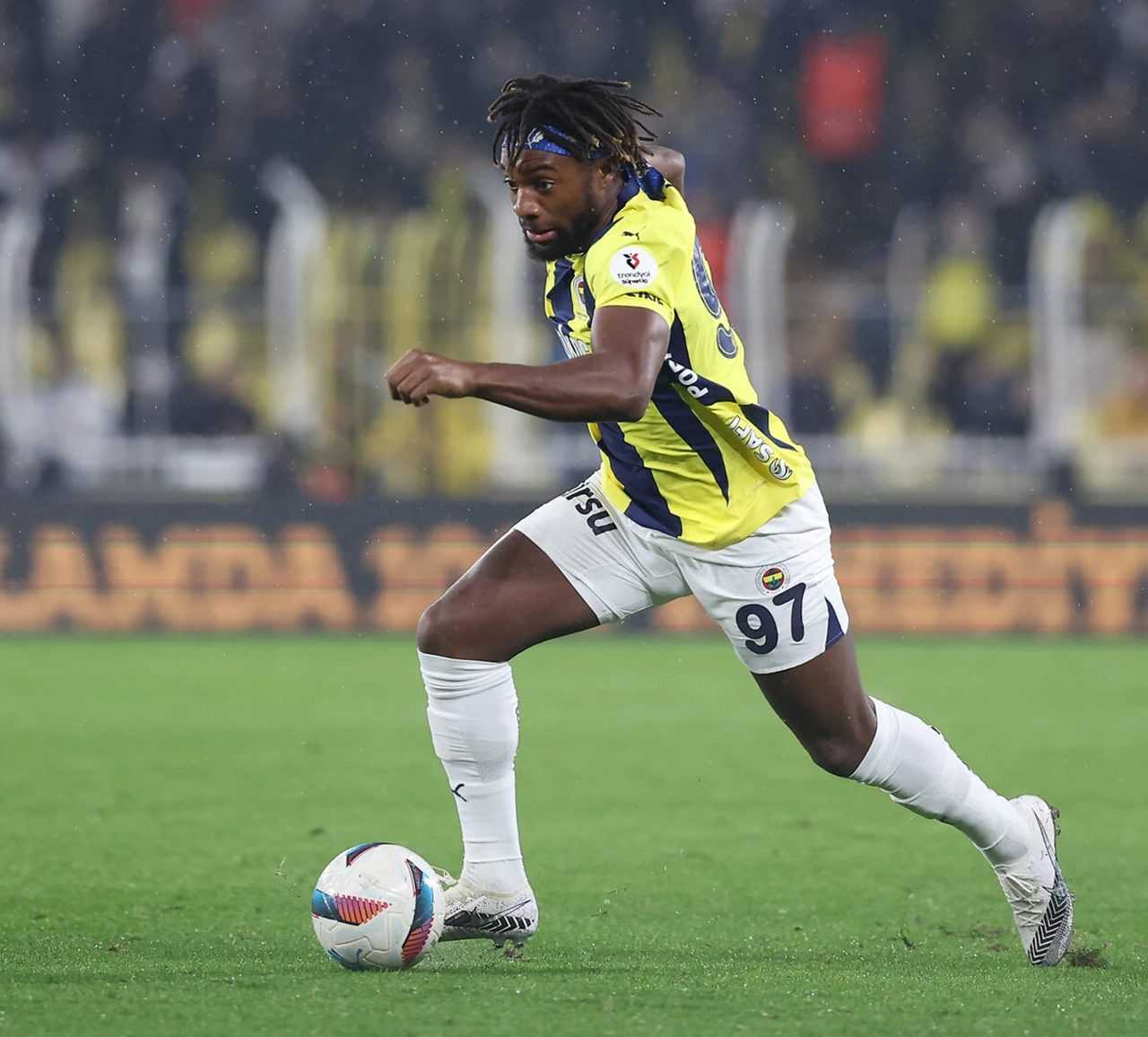 Allan Saint-Maximin’den Fenerbahçe'ye Güçlü Mesaj 2 Allan Saint Maximinden Fenerbahceye Guclu Mesaj 3
