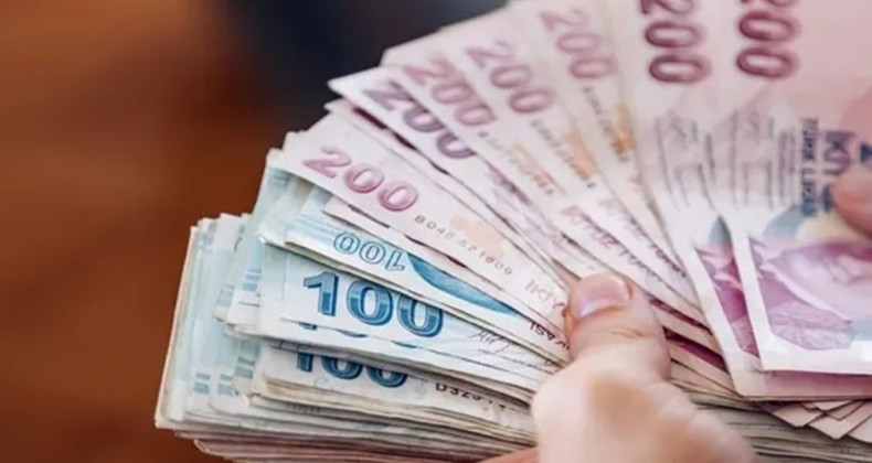 Emekliye Büyük İkramiye Zammı Geliyor mu?