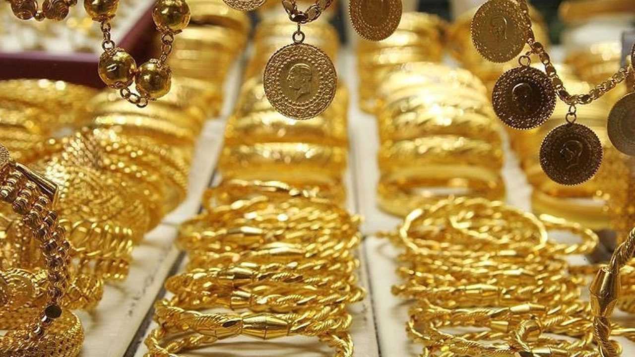 Gram, Çeyrek, Yarım ve Cumhuriyet Altını Ne Kadar? 2 Gram Ceyrek Yarim ve Cumhuriyet Altini Ne Kadar 3