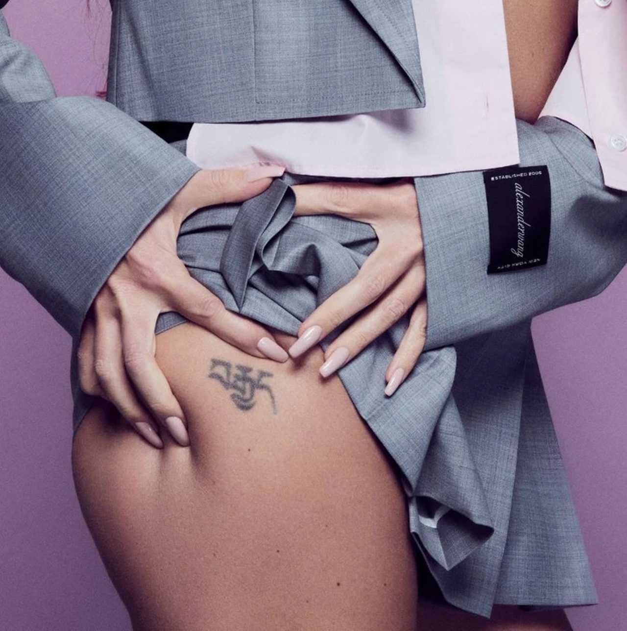 Hadise’den Bomba Gibi Paylaşım! Cesaretiyle Yine Gündemde 3 Hadiseden Bomba Gibi Paylasim Cesaretiyle Yine Gundemde 4