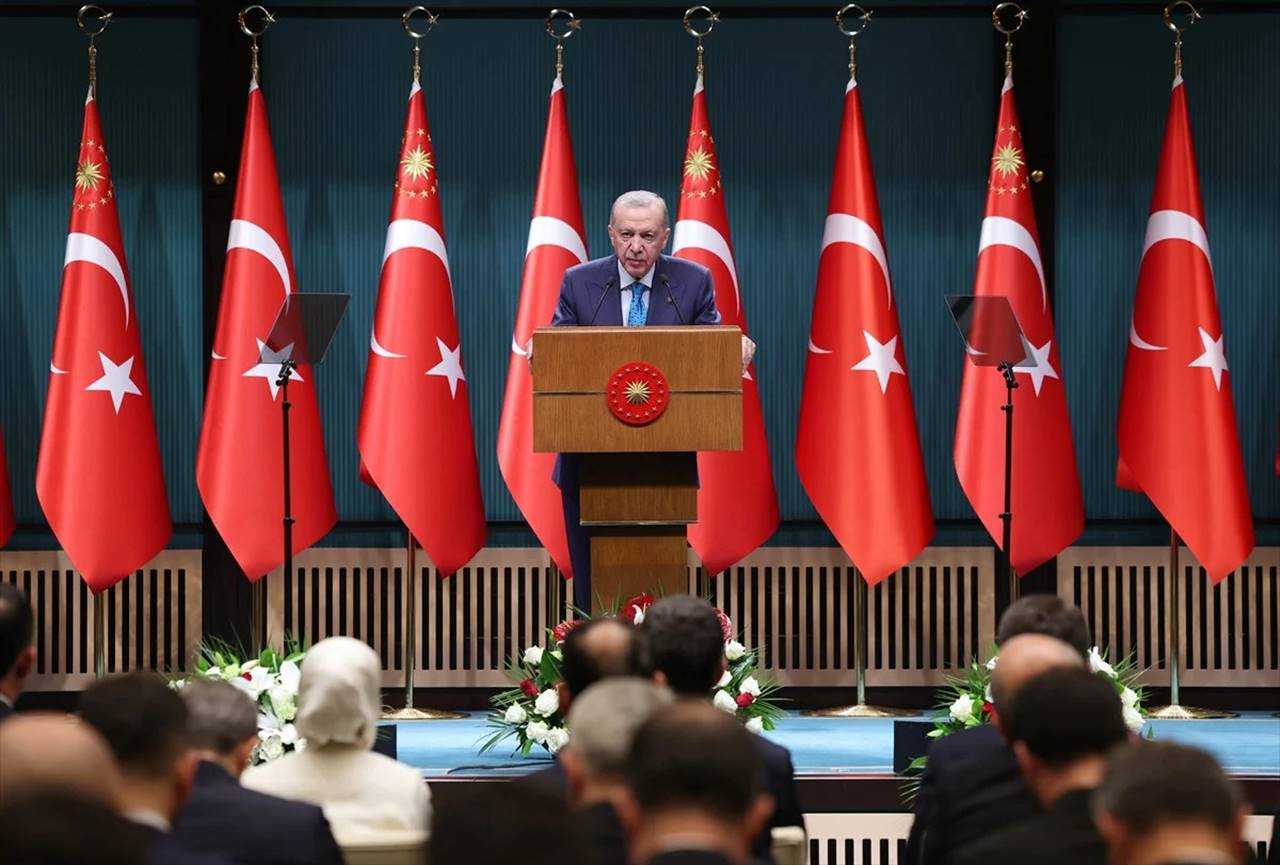 Kabine Toplantısı: Sağlıkta Reform ve Yeni Düzenlemeler 1 Kabine Toplantisi Saglikta Reform ve Yeni Duzenlemeler 2