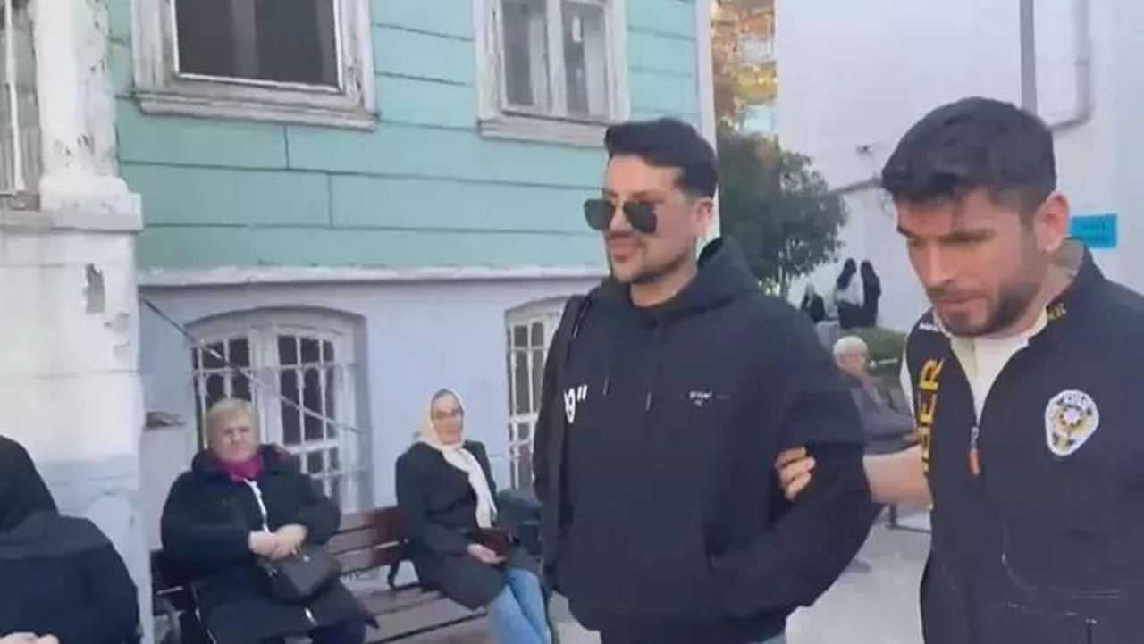 Kerimcan Durmaz'dan Konser Skandalı Sonrası Şok İtiraflar 6 Kerimcan Durmazdan Konser Skandali Sonrasi Sok Itiraflar 7