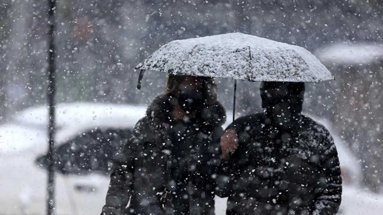 Kis Siddetini Artiriyor Kar Yagmur ve Firtina Yolda 7