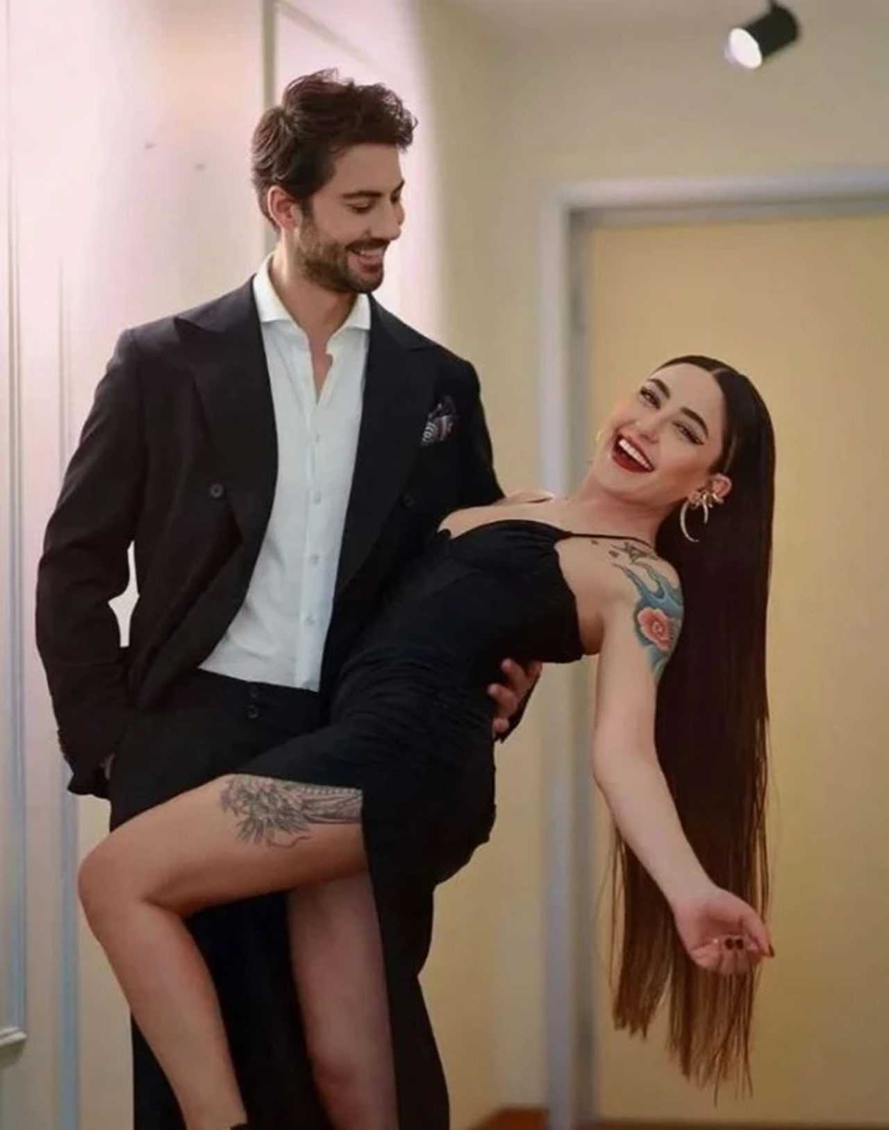 Melek Mosso'dan Boşanma İddialarına Sert Yanıt 4 Melek Mossodan Bosanma Iddialarina Sert Yanit 5
