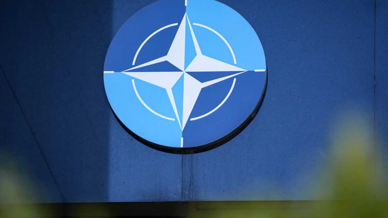 Türkiye'nin NATO'daki Gücü: Strateji ve Savunmanın Merkezi 1 Turkiyenin NATOdaki Gucu Strateji ve Savunmanin Merkezi 2