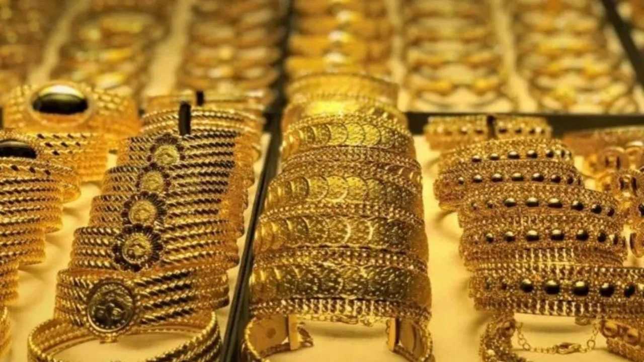 Altın Rekor Kırdı: Ons 3.000 Doları Aştı, Gram Altın Uçuşta! 2 13 Mart 2025 Altin Fiyatlarinda Rekor Seviyeler 5