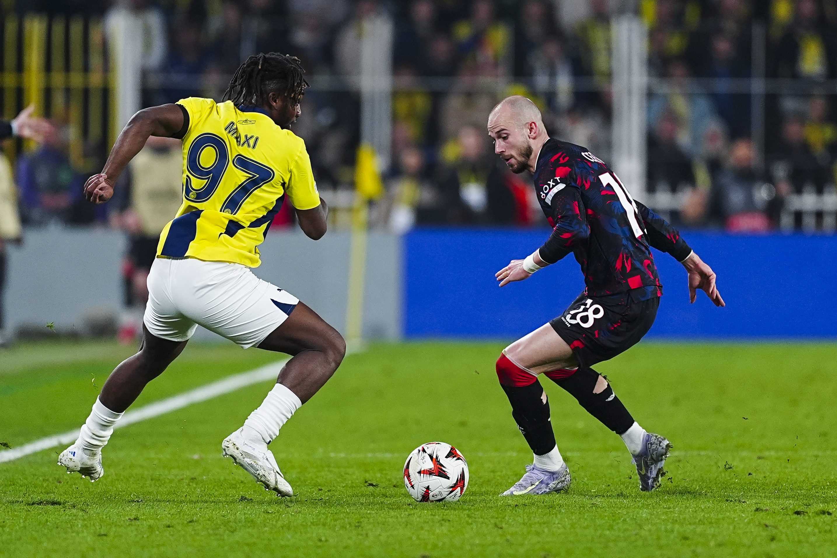 Fenerbahçe'de Maximin’den Olay Yaratan Paylaşım! 3 AA 20250306 37262721 37262714 FENERBAHCE RANGERS