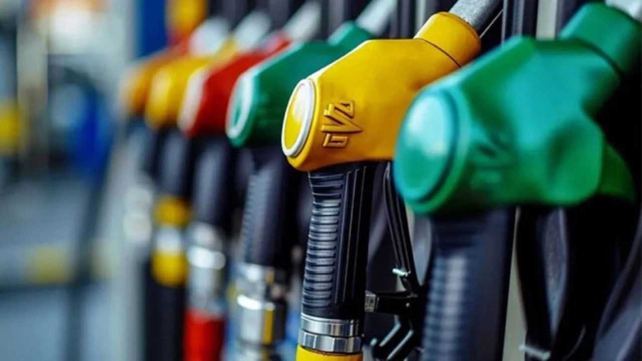 Akaryakıta Büyük İndirim! Benzin ve Motorin Fiyatları Düştü 3 Akaryakita Buyuk Indirim Benzin ve Motorin Fiyatlari Dustu 4