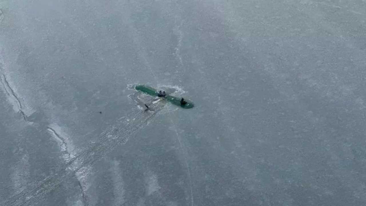 Alaska’da Soğukta Hayatta Kalma Mucizesi 2 Alaskada Sogukta Hayatta Kalma Mucizesi 3