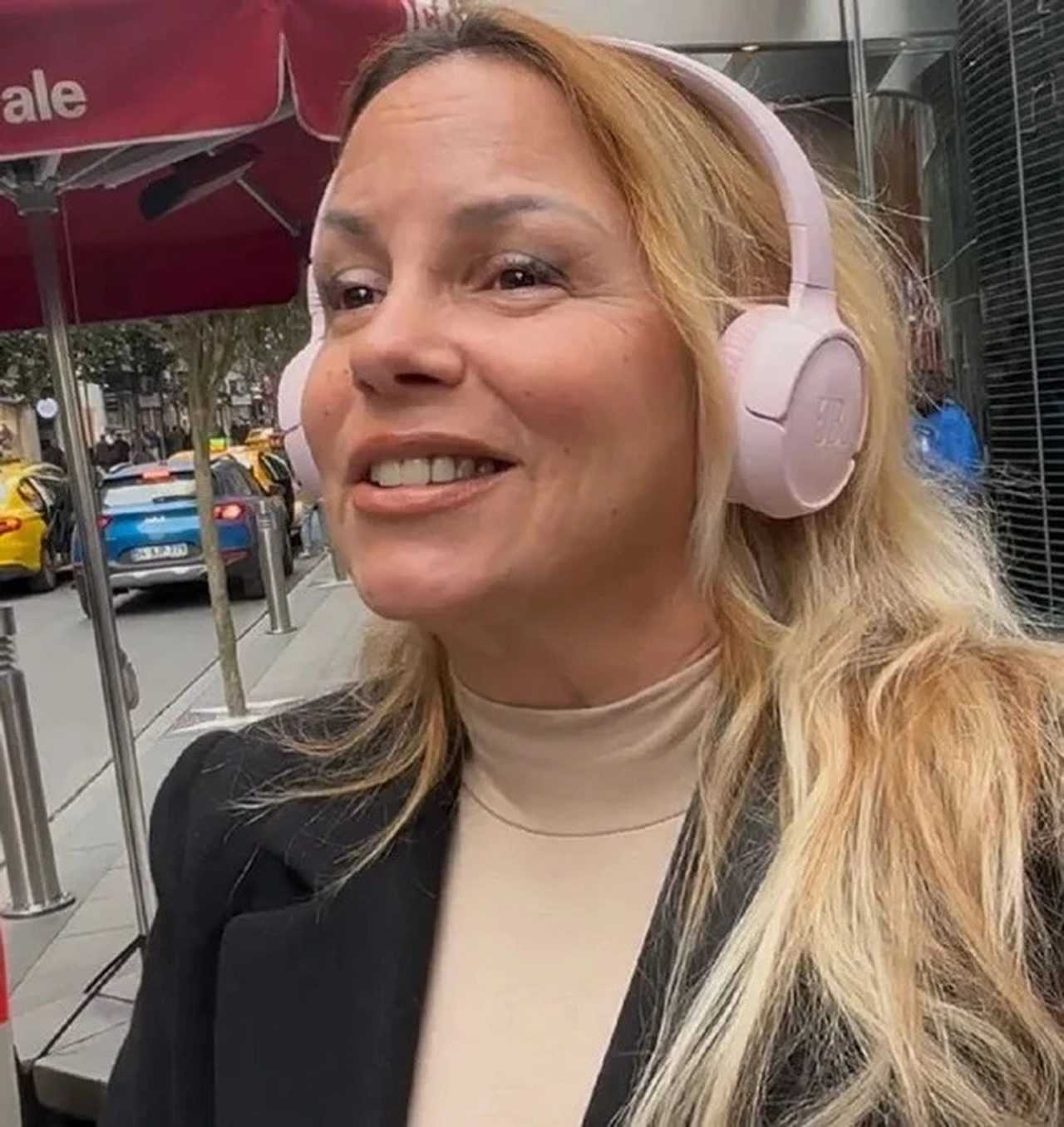 Ayça Tekindor: Sahneden Veda ve Bodrum’a Yerleşme Kararı 1 Ayca Tekindor Sahneden Veda ve Bodruma Yerlesme Karari 2