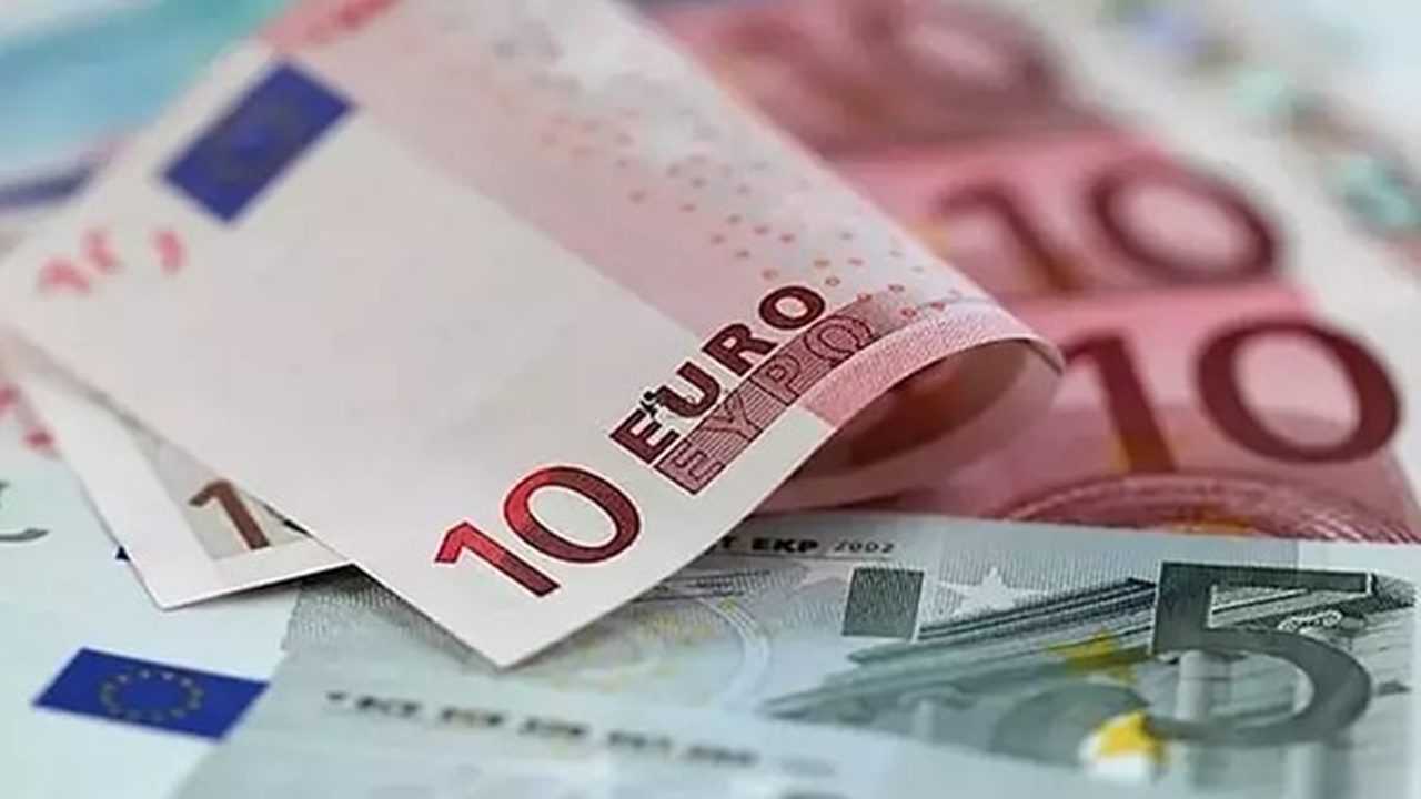 Doviz Piyasalarinda Yukselis Eurodan Dolara Sok Darbe 3