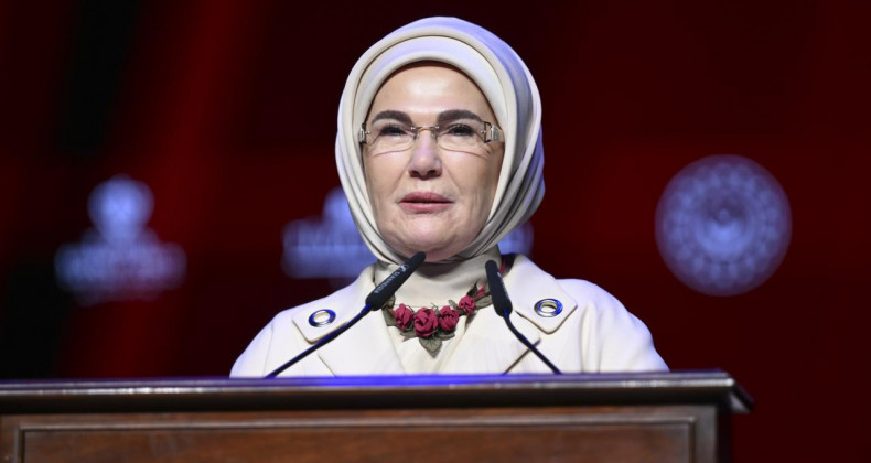 Emine Erdoğan’dan Bayramda Barış Dileği