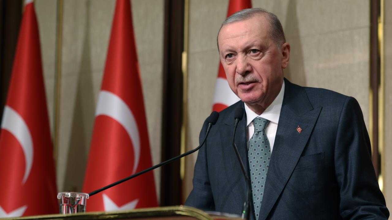 Erdoğan, Camide Birlik ve Beraberlik İçin Dua Etti 1 Erdogan Camide Birlik ve Beraberlik Icin Dua Etti 2