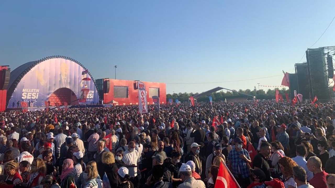 Maltepe’de CHP Mitingi: Bu Yollar Trafiğe Kapatıldı 1 Maltepede CHP Mitingi Bu Yollar Trafige Kapatildi 1