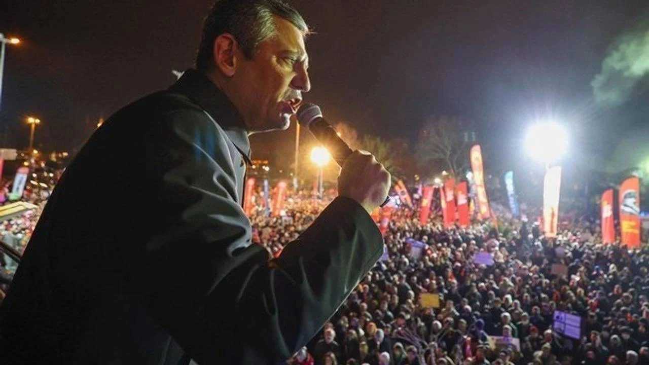Maltepe’de CHP Mitingi: Bu Yollar Trafiğe Kapatıldı 2 Maltepede CHP Mitingi Bu Yollar Trafige Kapatildi 2