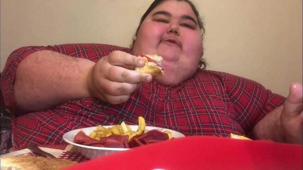 Mukbang Fenomeni Efecan Kultur Genc Yasta Hayatini Kaybetti 3