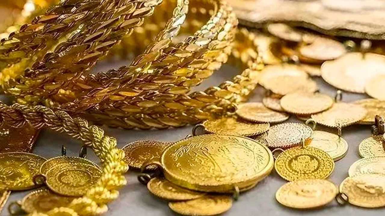 Piyasalarda Dalgalanma: Altın ve Dolar Baskı Altında 2 Piyasalarda Dalgalanma Altin ve Dolar Baski Altinda 3