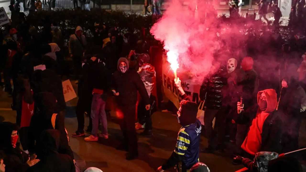 Sokaklarda Çatışma: 1.133 Gözaltı, 123 Yaralı Polis 2 Sokaklarda Catisma 1.133 Gozalti 123 Yarali Polis 3