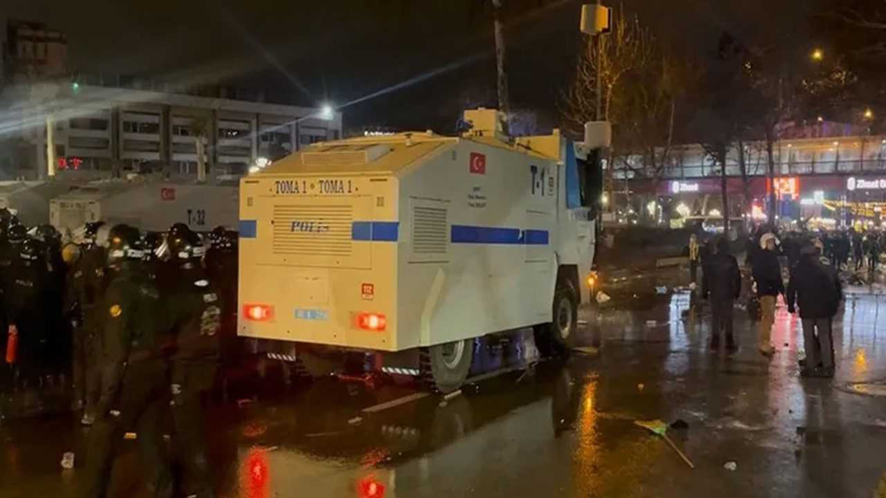 Sokaklarda Çatışma: 1.133 Gözaltı, 123 Yaralı Polis 4 Sokaklarda Catisma 1.133 Gozalti 123 Yarali Polis 5