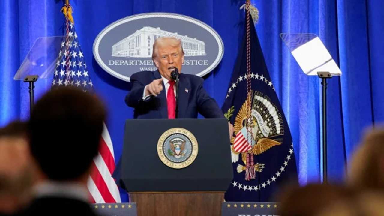 Trump: Ukrayna Ateşkese Yakın, Rusya İkna Olabilir 1 Trump Ukrayna Ateskese Yakin Rusya Ikna Olabilir 2