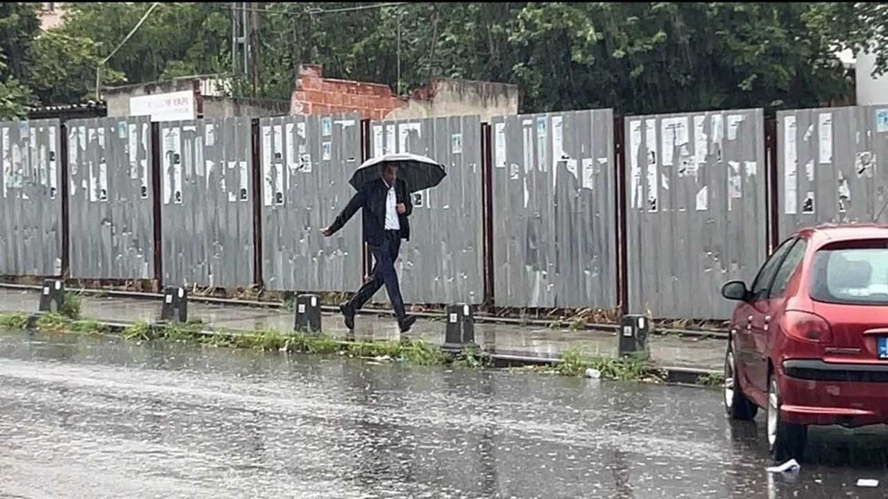 Türkiye'yi Sarsacak Hava: Fırtına, Hortum ve Şiddetli Yağış 1 Turkiyeyi Sarsacak Hava Firtina Hortum ve Siddetli Yagis 2