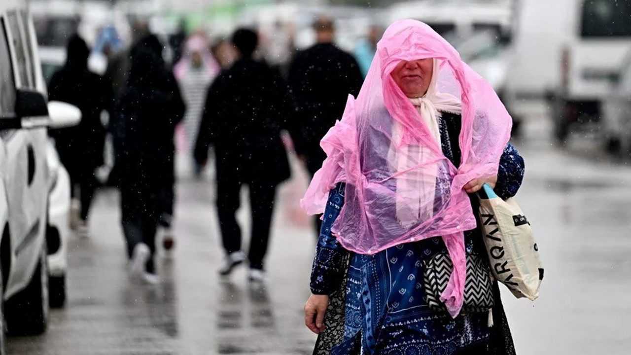 Türkiye'yi Sarsacak Hava: Fırtına, Hortum ve Şiddetli Yağış 3 Turkiyeyi Sarsacak Hava Firtina Hortum ve Siddetli Yagis 4