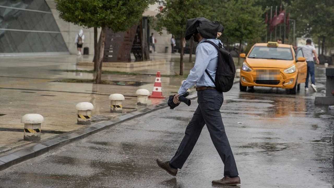 Türkiye'yi Sarsacak Hava: Fırtına, Hortum ve Şiddetli Yağış 5 Turkiyeyi Sarsacak Hava Firtina Hortum ve Siddetli Yagis 6