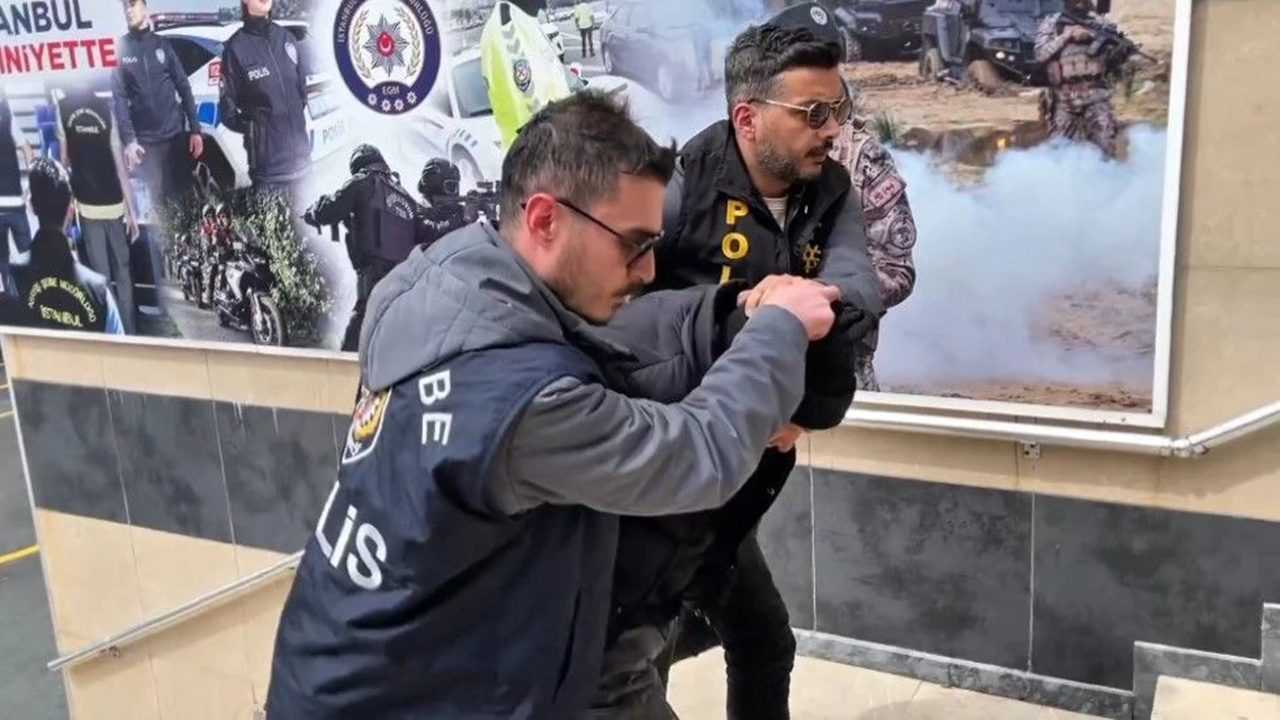 15 Yaşındaki Mattia’nın Mezarına Şok Saldırı 1 15 Yasindaki Mattianin Mezarina Sok Saldiri 1