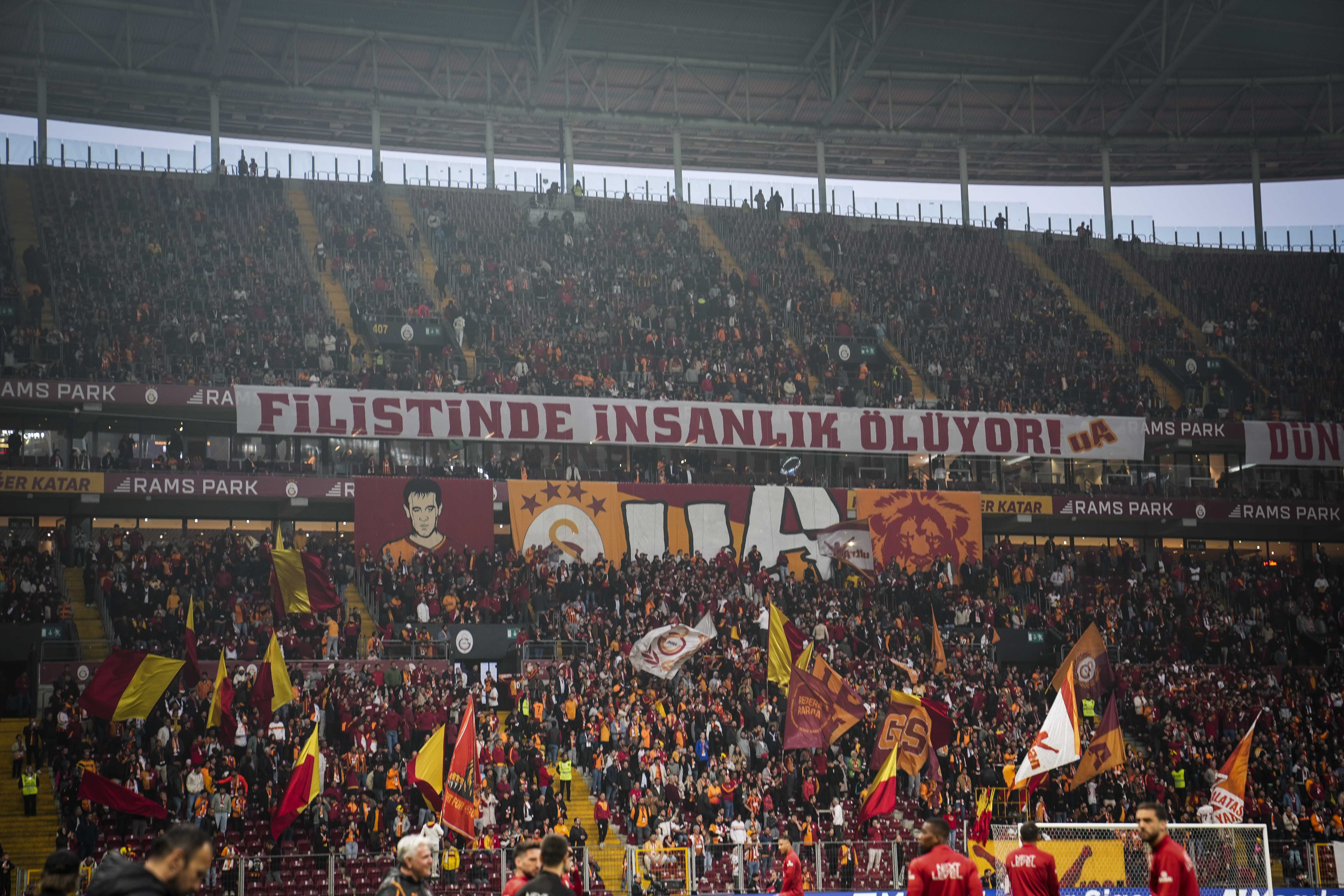 Galatasaray'dan Stadyum Hamlesi: UEFA'dan Onay Bekleniyor 2 AA 20250418 37673853 37673850 GALATASARAY SIPAY BODRUM FK