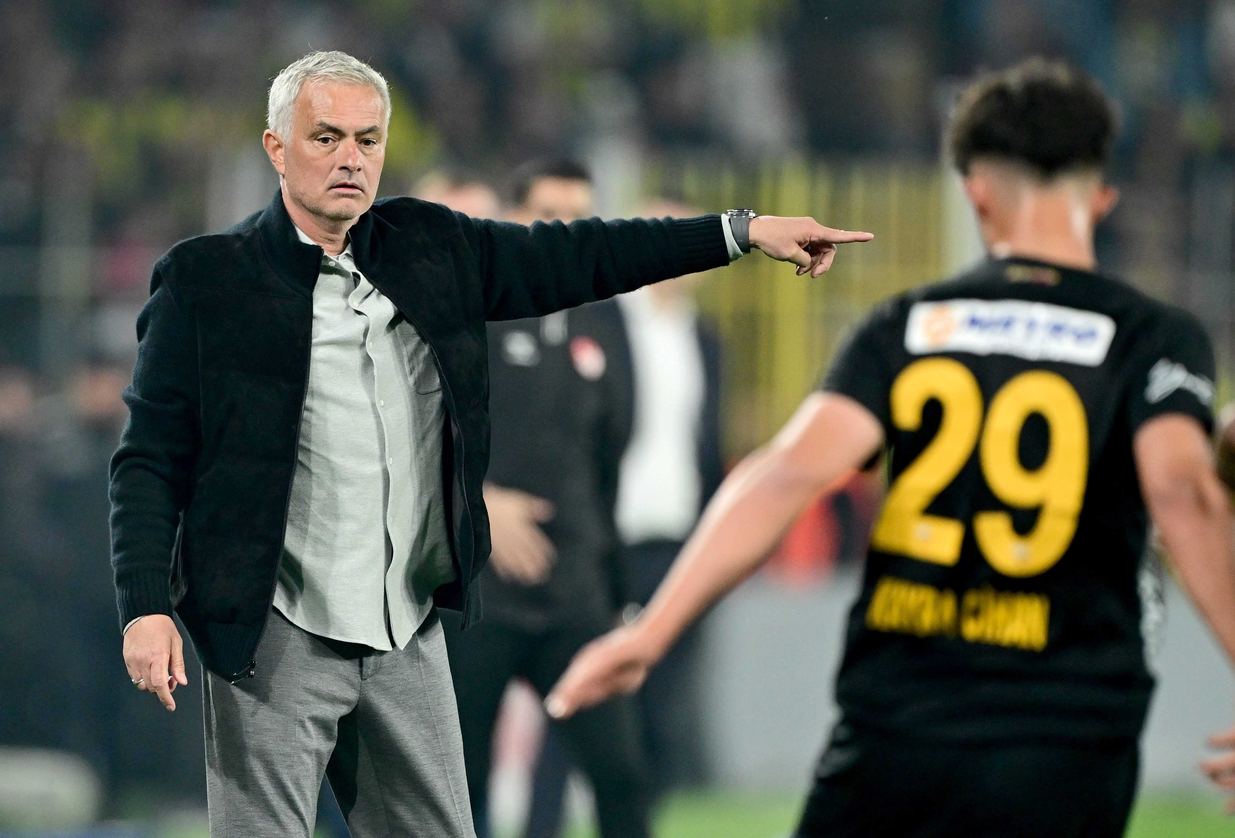 AA 20250420 37693828 37693822 FENERBAHCE BELLONA KAYSERISPOR