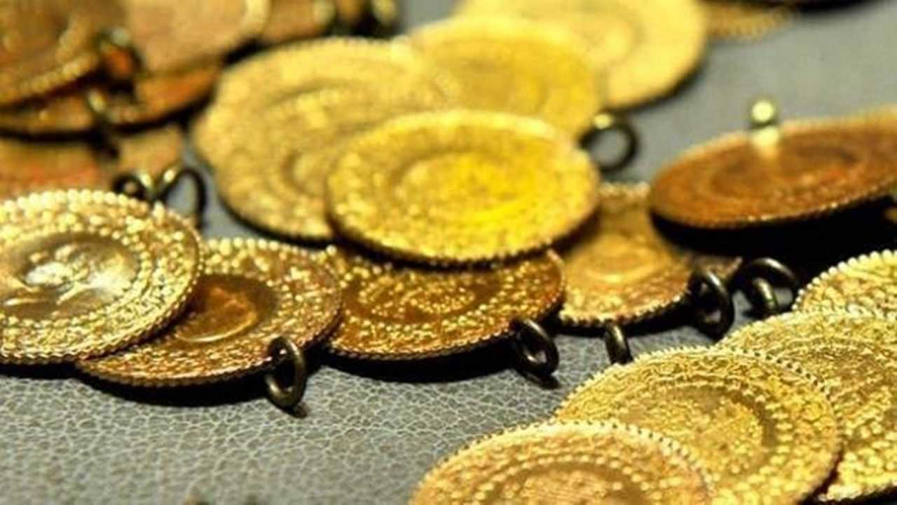 Altın Piyasasında Dalgalanma: Ticaret ve Fed Etkisi 3 Altin Piyasasinda Dalgalanma Ticaret ve Fed Etkisi 4