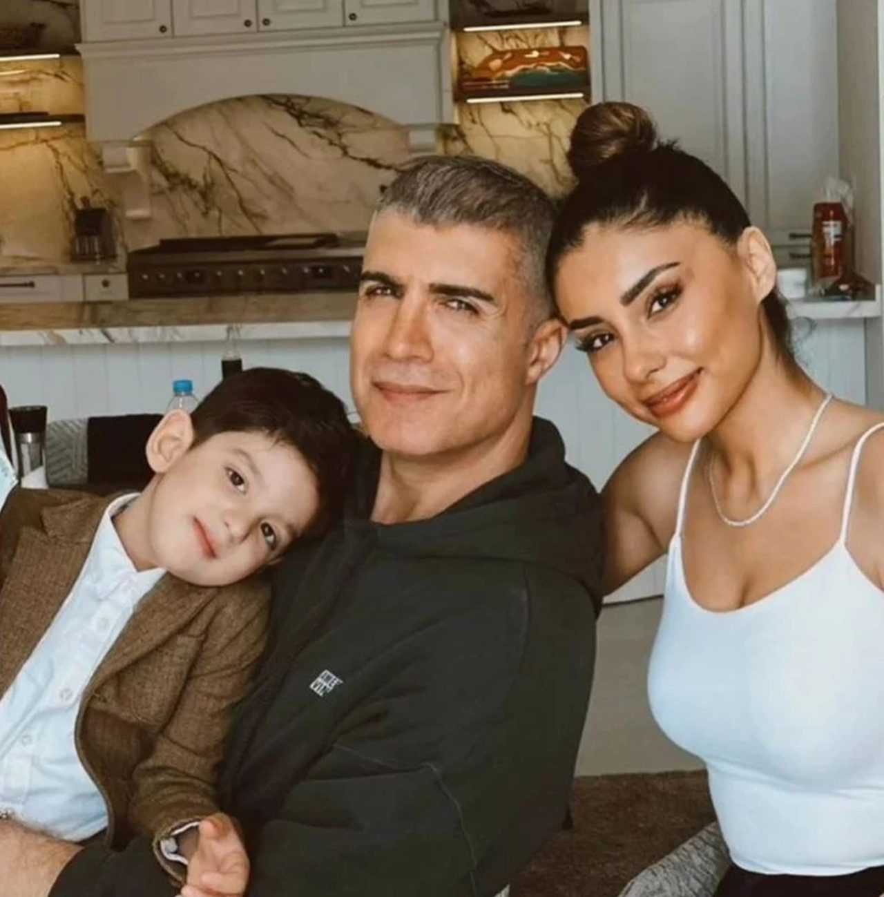 Başaramadılar! Özcan Deniz'den Ailesine Sert Mesaj 1 Basaramadilar Ozcan Denizden Ailesine Sert Mesaj 2