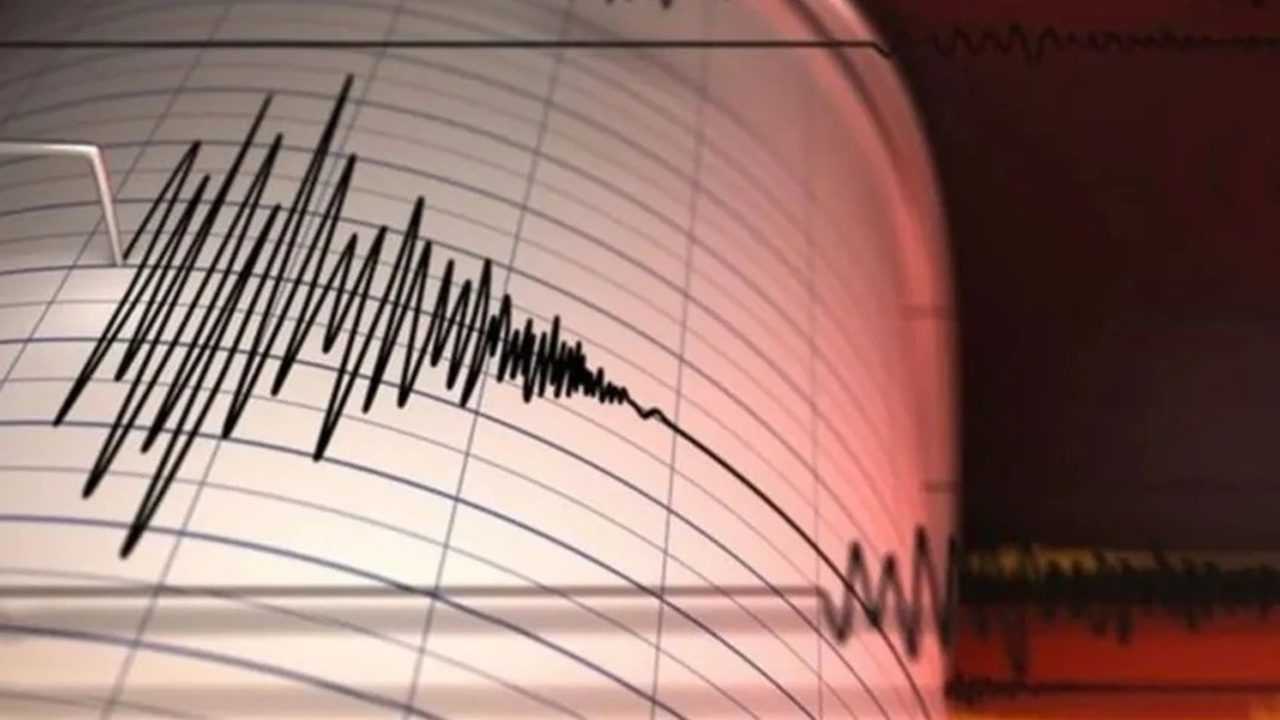 Bursa Mustafakemalpaşa’da Korkutan Deprem 2 Bursa Mustafakemalpasada Korkutan Deprem 3