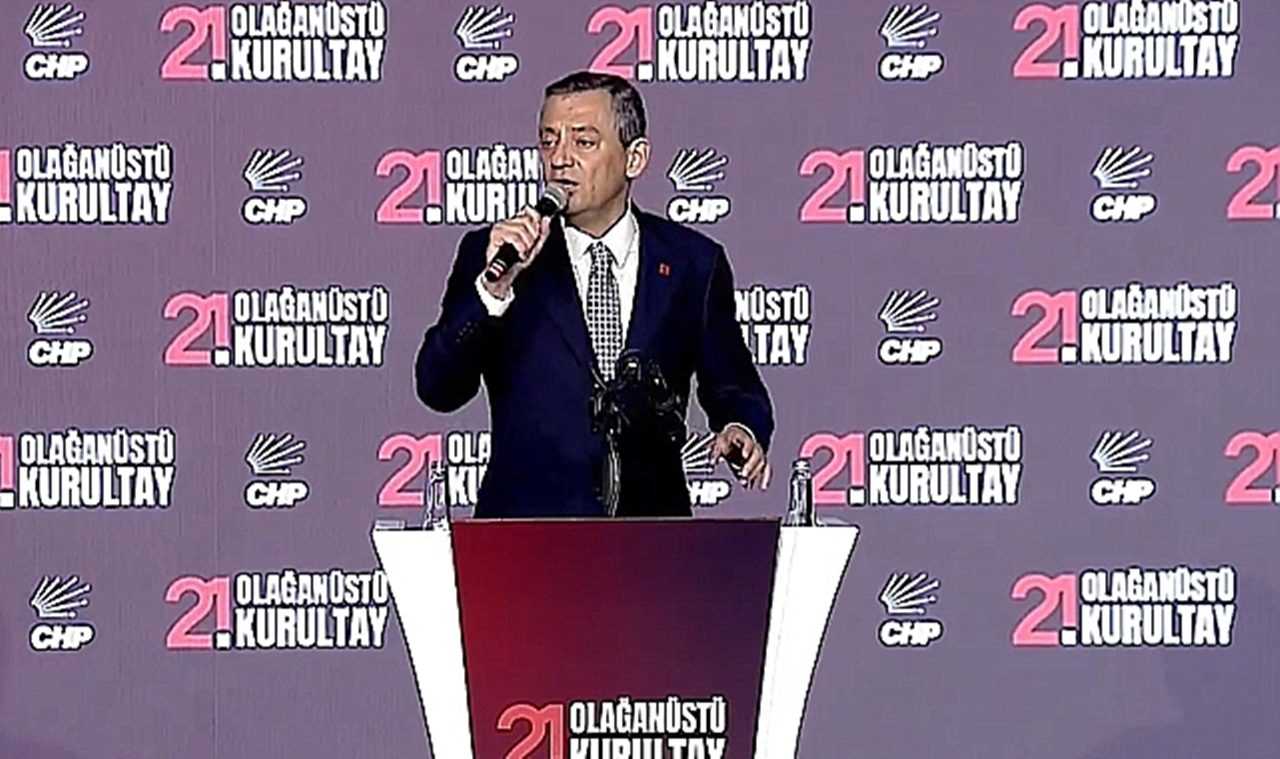 CHP'de Kurultay Fırtınası: Özgür Özel Tek Aday, Tek Zafer 1 CHPde Kurultay Firtinasi Ozgur Ozel Tek Aday Tek Zafer 2