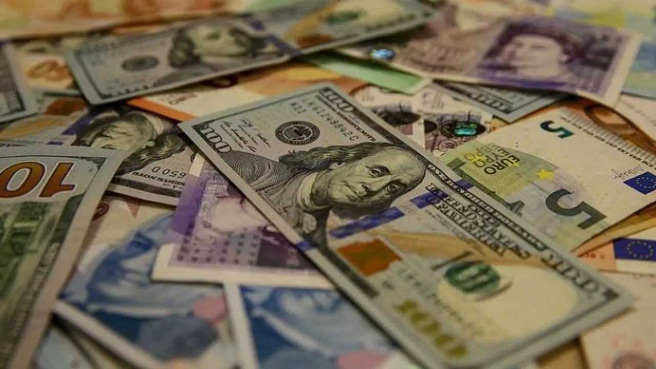 Dolar ve Euro Haftaya Nasıl Başladı? 2 Dolar ve Euro Haftaya Nasil Basladi 3