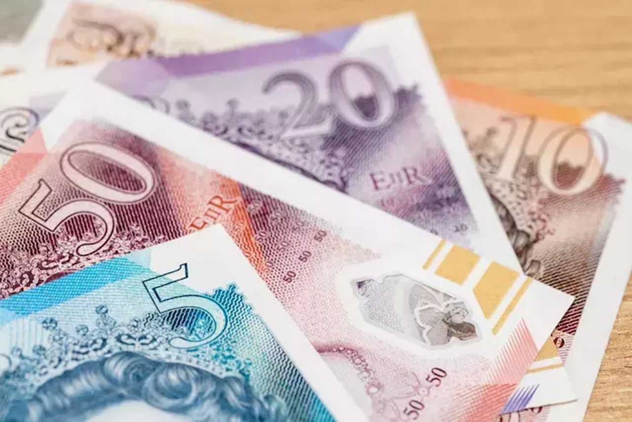 Dövizde Yeni Dalga: Dolar, Euro ve Sterlin Yükselişte 3 Dovizde Yeni Dalga Dolar Euro ve Sterlin Yukseliste 4