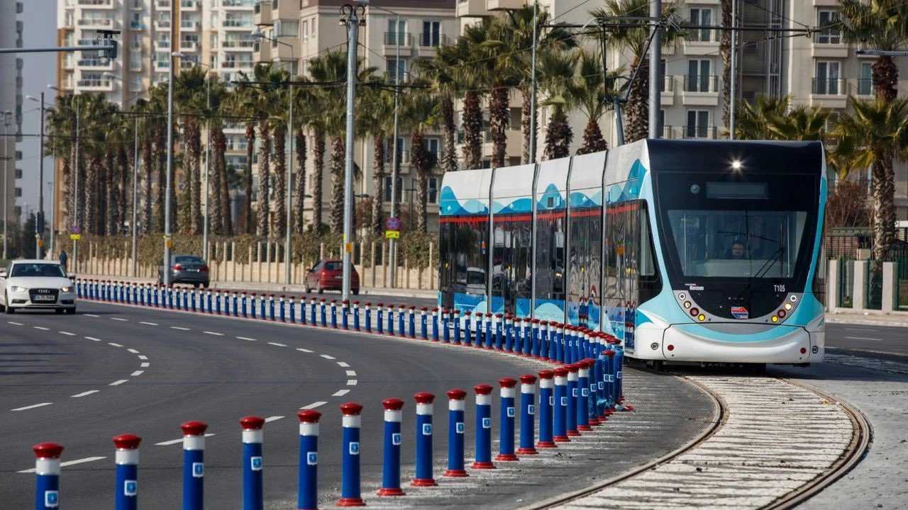 İzmir'de Toplu Ulaşım Ücretlerine Zam Geldi 2 GnM3EFDXkAA07CT